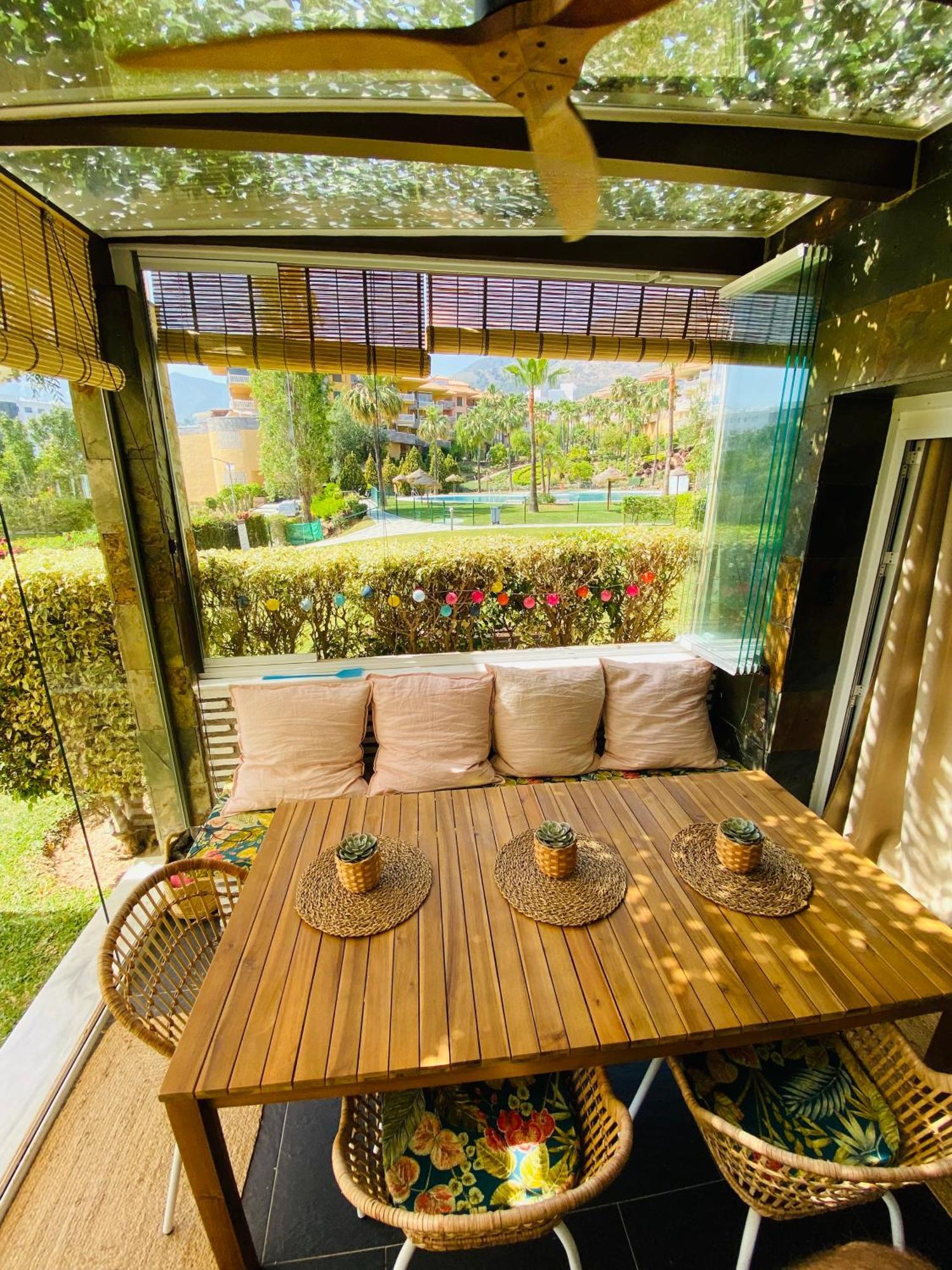 Reserva Del Higueron Boutique Apartments ฟูเอนฮิโรลา ภายนอก รูปภาพ